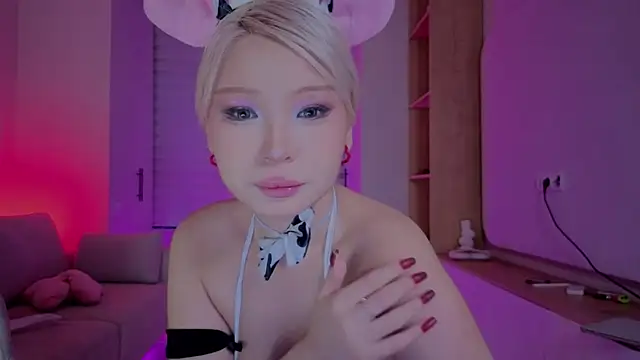 RileyMee online show from November 1, 2025, 3:08 am