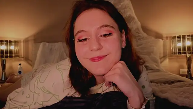 Diana Flower online show from October 30, 2025, 4:25 am