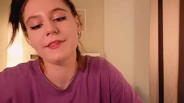 Diana Flower online show from November 7, 2025, 3:17 am