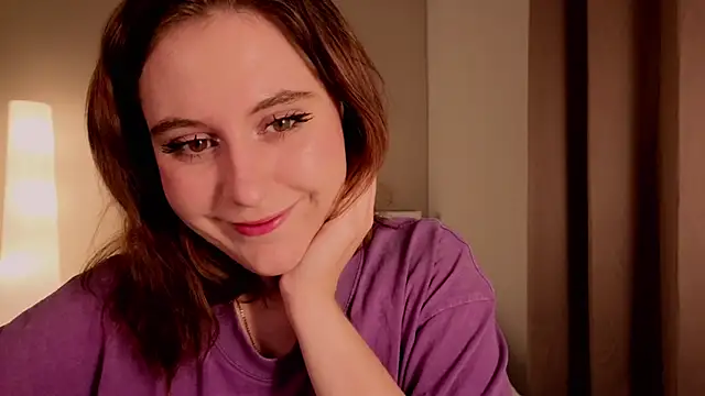 Diana Flower online show from December 3, 2025, 4:09 am