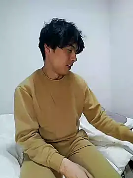 whitebriefboy online show from January 13, 2025, 3:15 pm