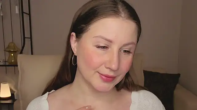 Helens love online show from April 18, 2026, 1:31 am