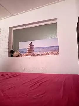 Candy Love 18 online show from January 7, 2025, 12:52 pm