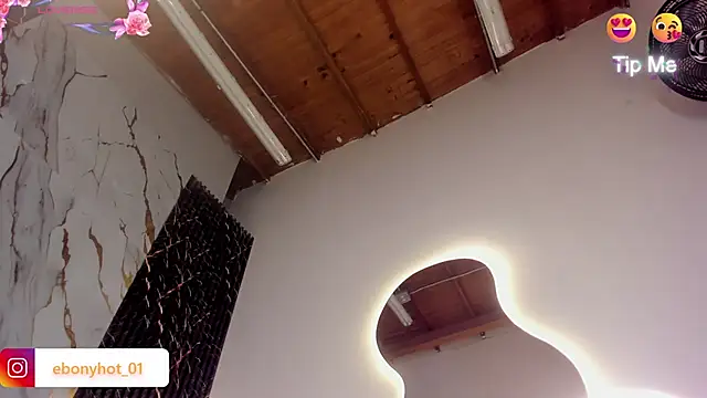 ebony hot1 online show from September 30, 2025, 2:11 pm