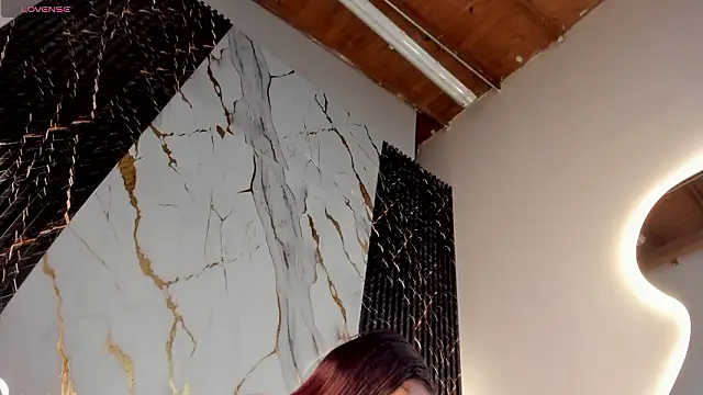 ebony hot1 online show from March 27, 2026, 1:33 pm