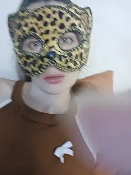 Snapshot of hott_Argentina chatting on July 10, 2026, 12:26 am hott Argentina online show from July 10, 2026, 12:26 am