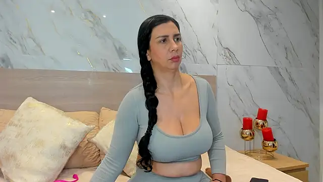 Snapshot of jhasly_am chatting on June 8, 2026, 12:05 pm jhasly am online show from June 8, 2026, 12:05 pm