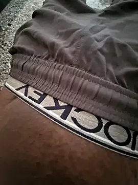 Yours daddy6728 online show from October 13, 2025, 10:37 am