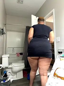 SexyHoneyRedd online show from December 2, 2024, 11:07 pm