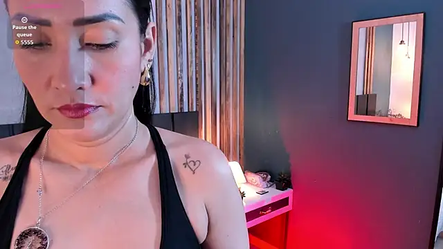 Janne lee online show from November 6, 2025, 7:59 pm