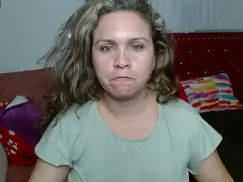 helenca43 online show from March 2, 2025, 1:15 am