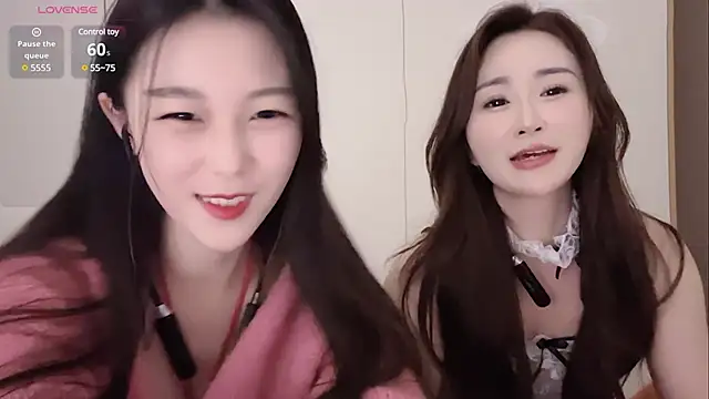 Sweet-Angel999 online show from December 30, 2024, 1:47 pm