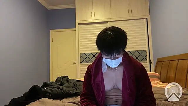 shuai321 online show from February 6, 2025, 12:16 pm