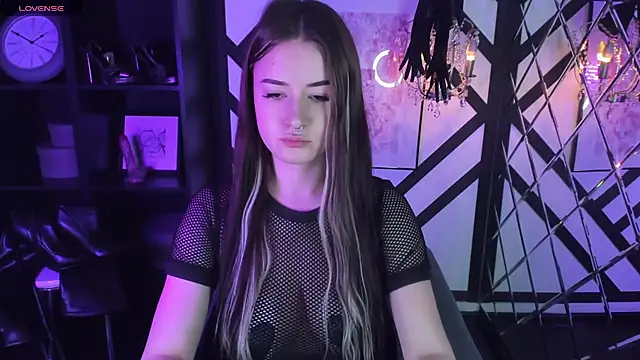 Lily Moonlight online show from January 23, 2025, 11:04 am