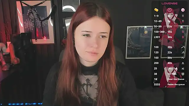 Snapshot of Lily_Moonlight chatting on June 19, 2026, 7:34 am Lily Moonlight online show from June 19, 2026, 7:34 am