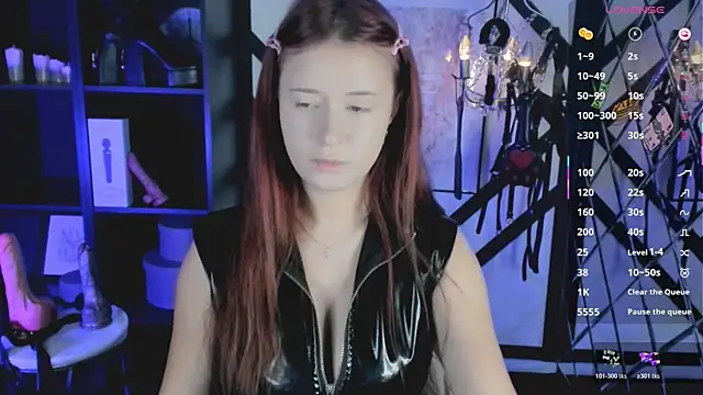 Snapshot of Lily_Moonlight chatting on July 28, 2026, 3:21 pm Lily Moonlight online show from July 28, 2026, 3:21 pm