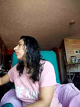 Im Alma  online show from April 22, 2026, 1:12 pm