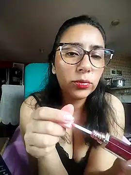 Im Alma  online show from April 29, 2026, 1:37 pm