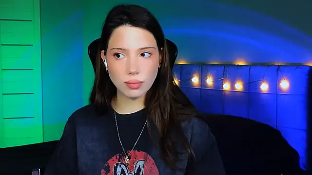 Snapshot of Stacy_Gonzales_ chatting on December 13, 2024, 6:10 am Stacy Gonzales online show from December 13, 2024, 6:10 am