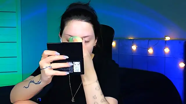 Snapshot of Stacy_Gonzales_ chatting on March 12, 2025, 5:57 am Stacy Gonzales online show from March 12, 2025, 5:57 am