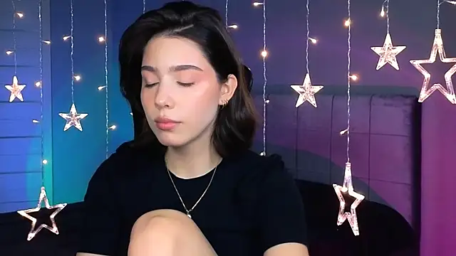 Snapshot of Stacy_Gonzales_ chatting on October 10, 2025, 8:35 am Stacy Gonzales online show from October 10, 2025, 8:35 am