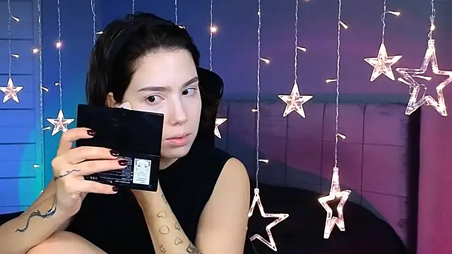 Snapshot of Stacy_Gonzales_ chatting on November 2, 2025, 9:33 am Stacy Gonzales online show from November 2, 2025, 9:33 am