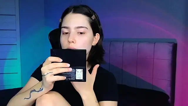 Snapshot of Stacy_Gonzales_ chatting on December 17, 2025, 7:25 am Stacy Gonzales online show from December 17, 2025, 7:25 am