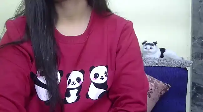 WildRuhi20 online show from January 5, 2025, 2:08 pm