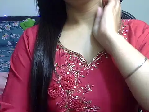 WildRuhi20 online show from February 15, 2026, 7:05 am