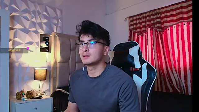 santyago taylor online show from January 15, 2025, 5:37 pm