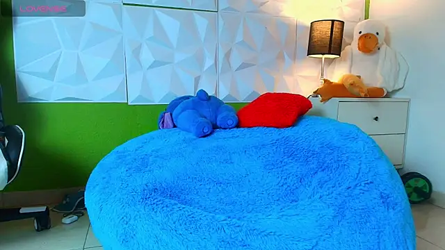 santyago taylor online show from September 22, 2025, 6:54 pm