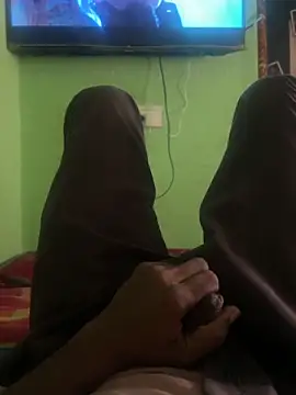 pussylover143x online show from December 4, 2025, 10:02 am