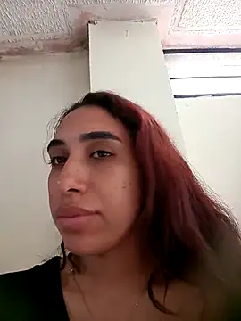 ifeelverywet andhot online show from February 25, 2025, 4:42 pm