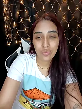 ifeelverywet andhot online show from October 19, 2025, 10:43 pm