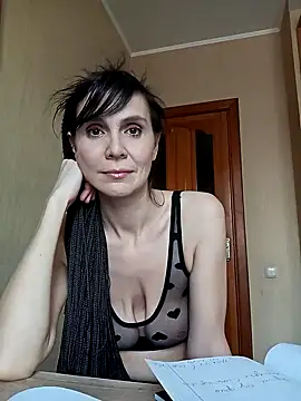 Francenia lolis online show from March 10, 2025, 11:42 am