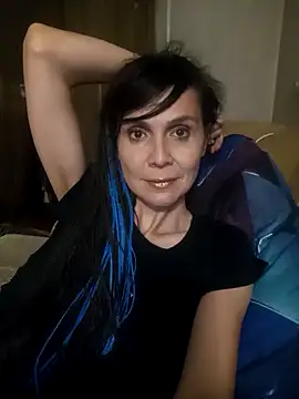 Francenia lolis online show from October 13, 2025, 7:14 pm