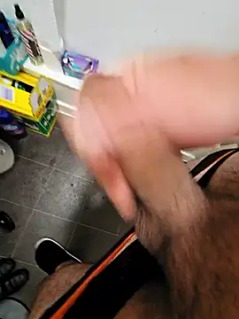 eric69 69 online show from September 29, 2025, 5:23 am