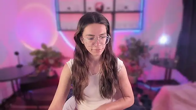 electra goddes online show from December 4, 2025, 6:12 am