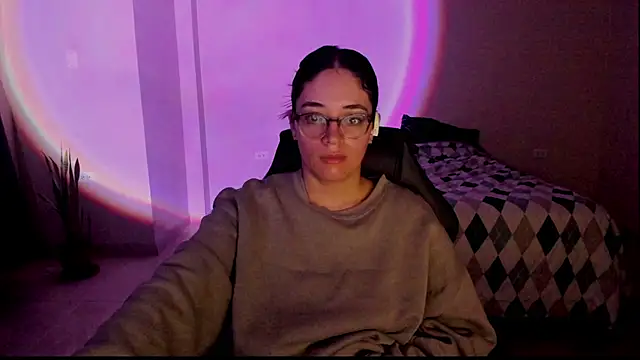 atenas 05  online show from November 21, 2025, 9:52 am