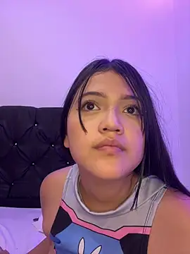 alisson carolina73 online show from January 4, 2025, 5:27 am