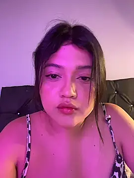 Snapshot of alisson_carolina73 chatting on July 3, 2026, 3:46 am alisson carolina73 online show from July 3, 2026, 3:46 am