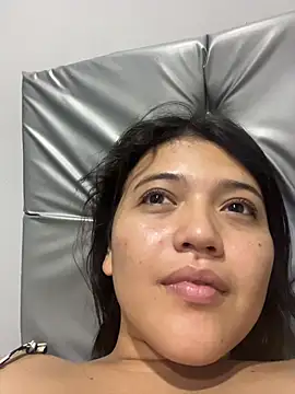 Snapshot of alisson_carolina73 chatting on July 17, 2026, 1:34 am alisson carolina73 online show from July 17, 2026, 1:34 am