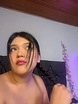 Snapshot of alisson_carolina73 chatting on July 19, 2026, 9:29 pm alisson carolina73 online show from July 19, 2026, 9:29 pm