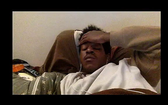 POPAYE972 online show from April 13, 2026, 3:12 am