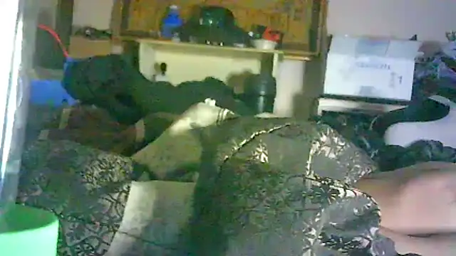 DI4MOND FIR3 online show from March 16, 2026, 5:44 am