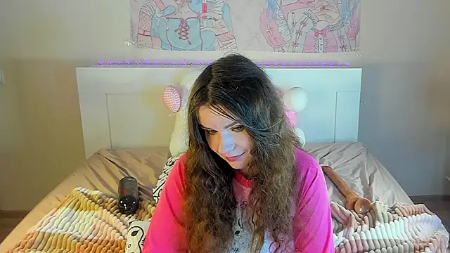 kuraii1  online show from March 10, 2025, 11:27 pm