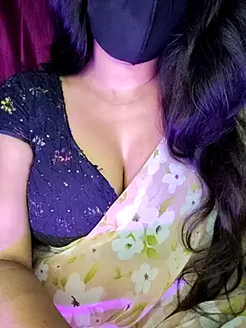 SexyAndHottie online show from February 4, 2025, 2:17 am