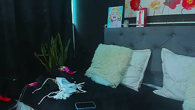 dulce celeste15 online show from January 26, 2025, 2:08 pm