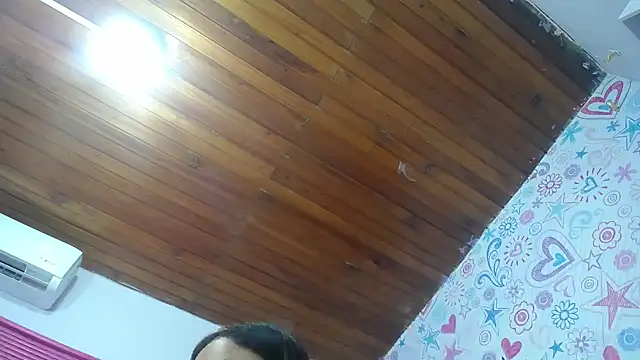 Snapshot of KOURTNEY-- chatting on October 8, 2025, 1:47 am KOURTNEY-- online show from October 8, 2025, 1:47 am