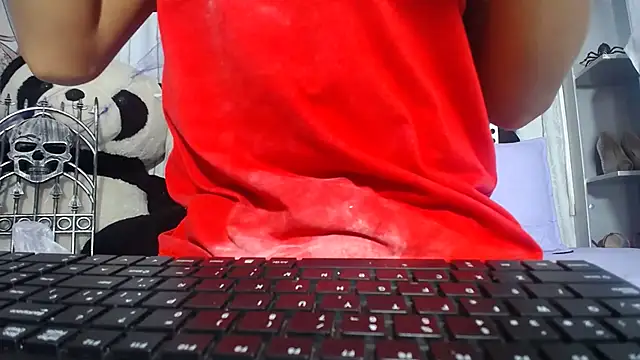 Snapshot of KOURTNEY-- chatting on October 10, 2025, 1:48 am KOURTNEY-- online show from October 10, 2025, 1:48 am